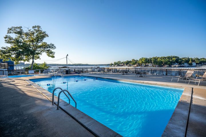 Pool 6 of 299