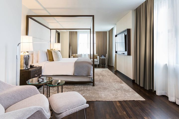 JW Marriott Houston Downtown