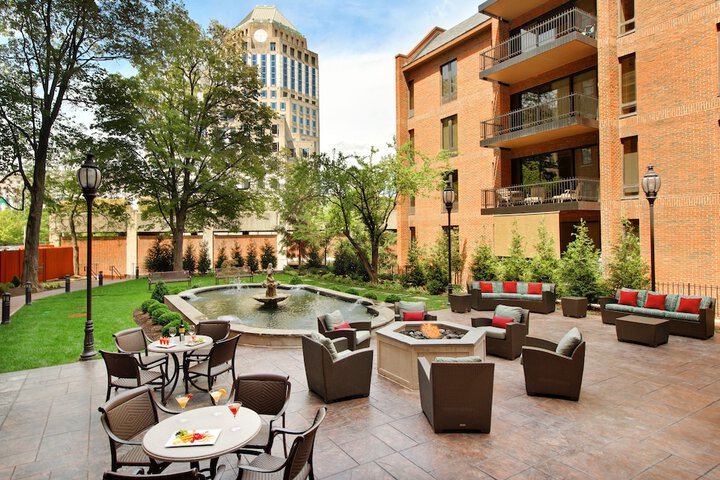 Hotel Exterior 73 of 73