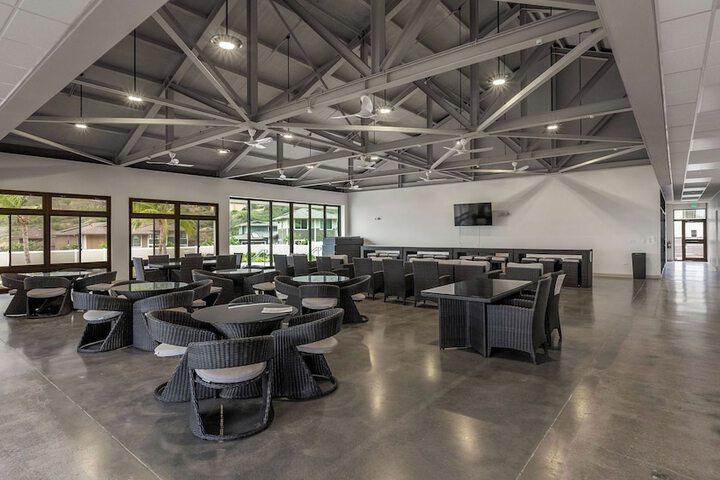Leale'a by Avantstay Ocean + Mountain Views!