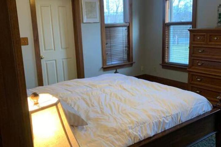 Greenwood Mansion-Country Living