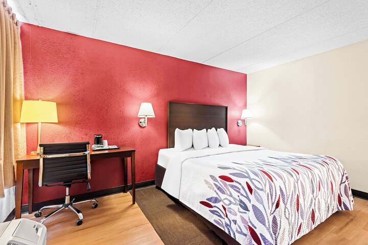 Room 18 of 20