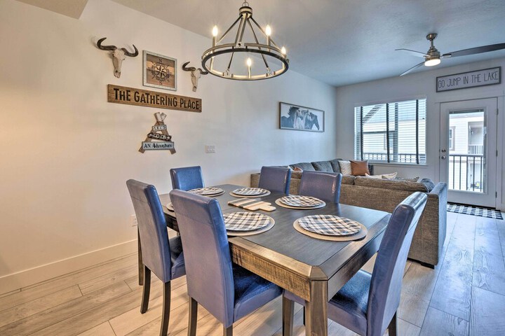 Charming Mccall Townhome: Hike Fish, & Ski!