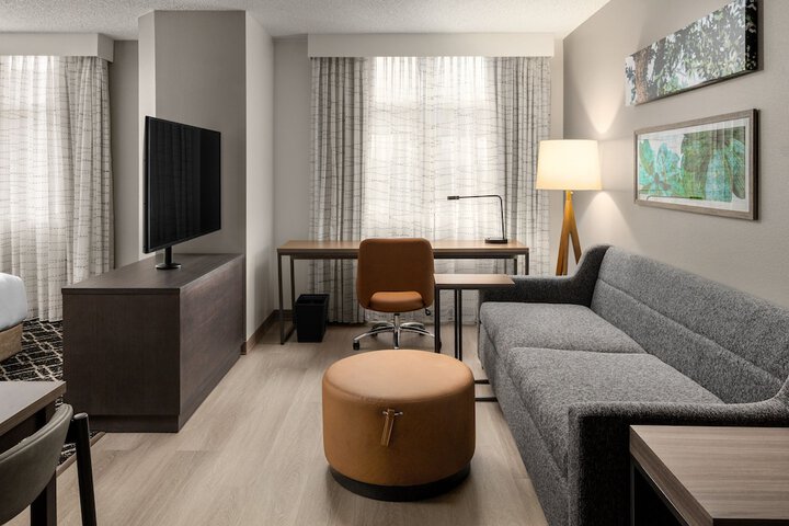 Room 34 of 67