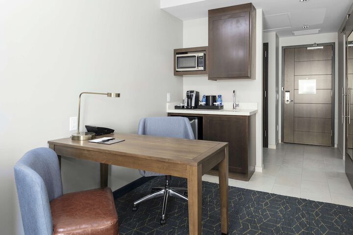 Embassy Suites by Hilton Grand Rapids DowntownMI