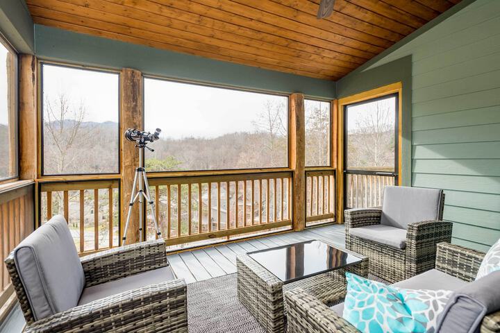 Game Room & Wraparound Decks: Cullowhee Home!