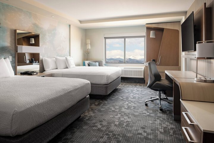 Room 15 of 38