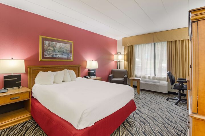 Best Western Braddock Inn