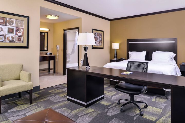 Room 25 of 67