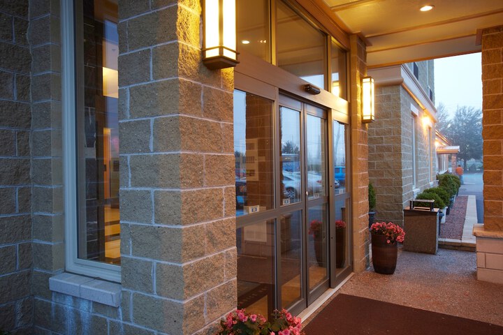 Hotel 4 of 55
