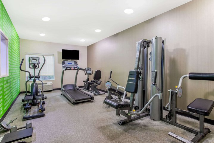 La Quinta Inn & Suites by Wyndham Fultondale Birmingham N