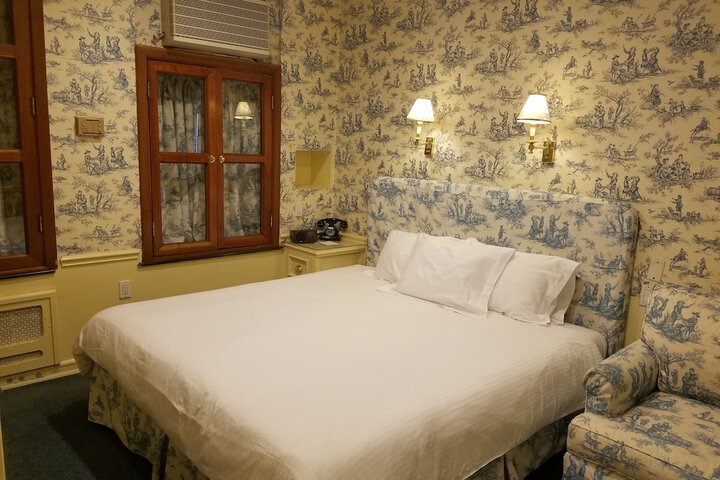 Room 79 of 84