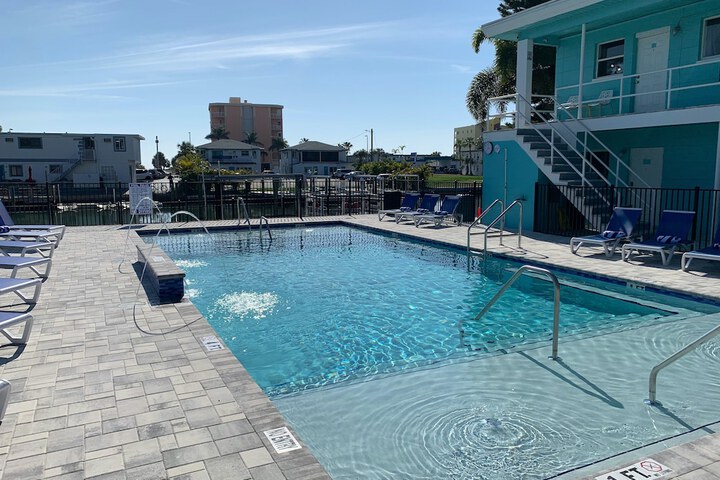 Pool 9 of 110