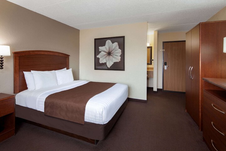 Room 20 of 44