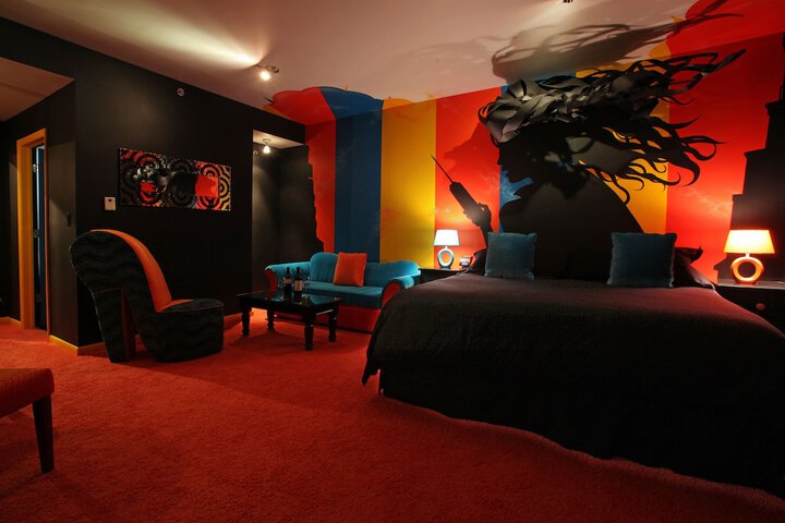 Room 121 of 168