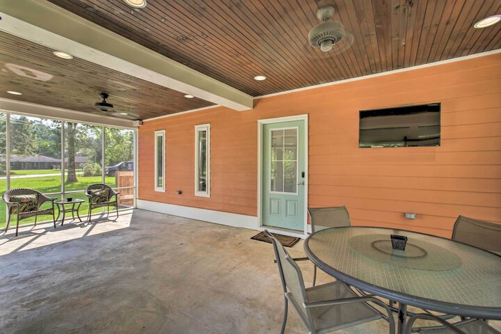 Waveland Family House 4-minute Drive to the Beach
