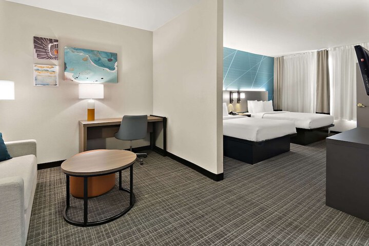 Room 20 of 35