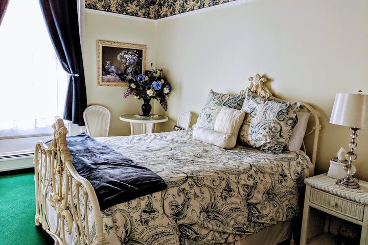 Allegiance Bed and Breakfast