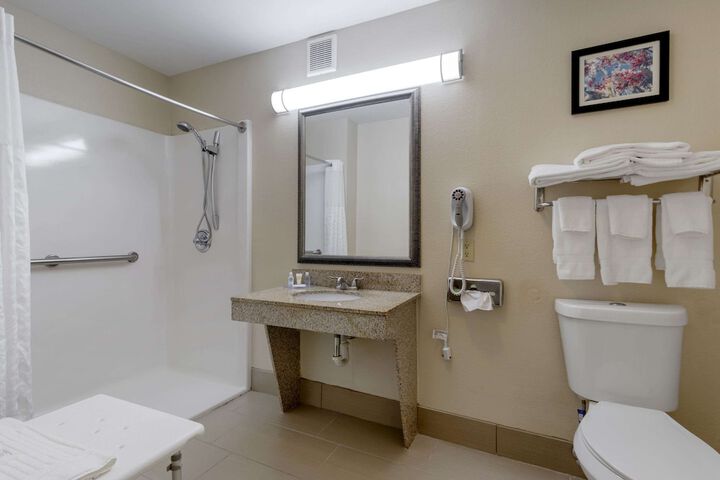 Room 20 of 24