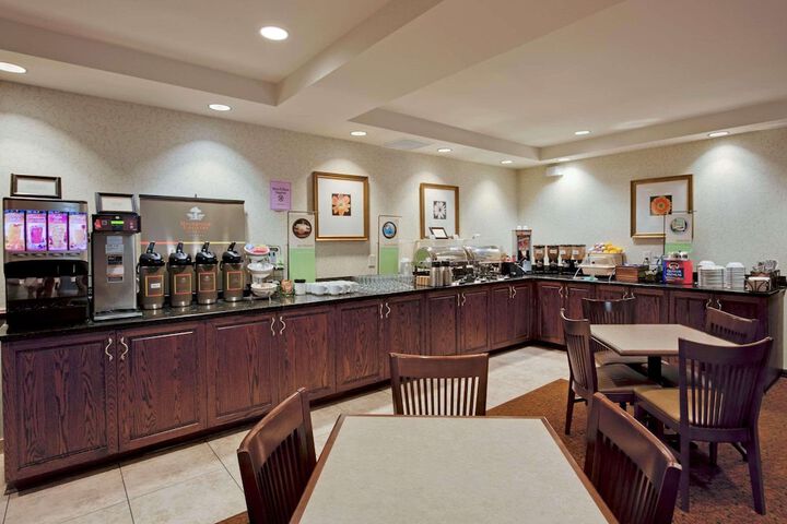 Breakfast/Coffee Service 22 of 23