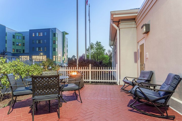 Terrace/Patio 34 of 35