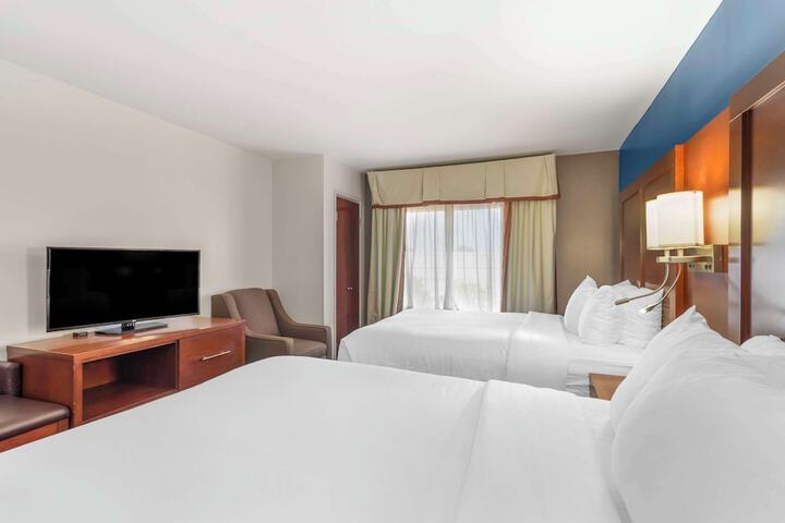 Comfort Suites Atlanta Airport