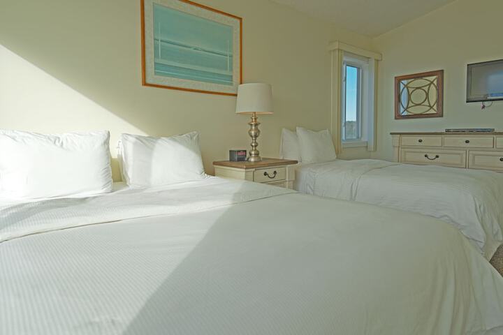 Sea Crest Resort