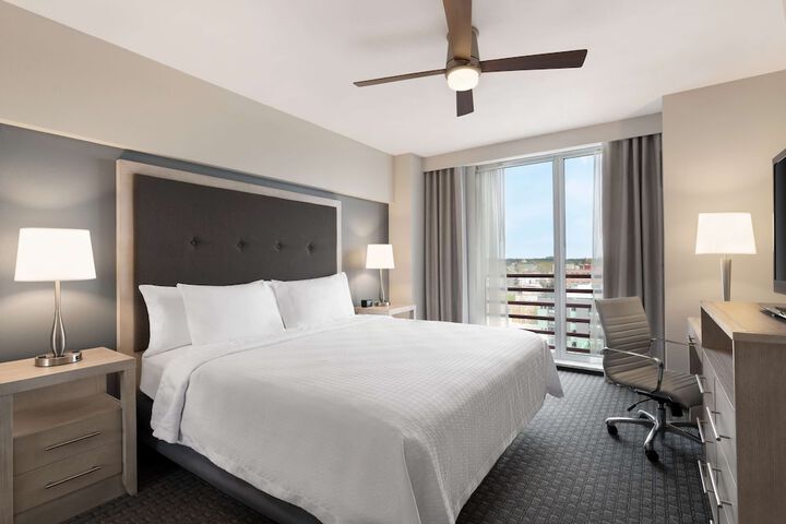 Room 20 of 48