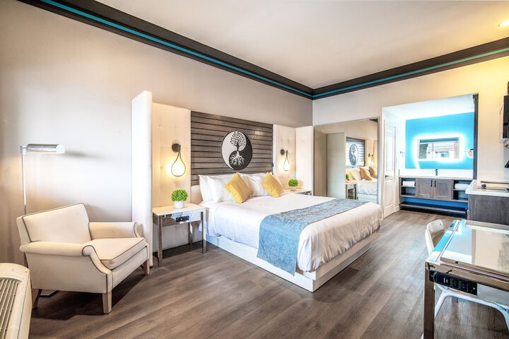 Room 71 of 75