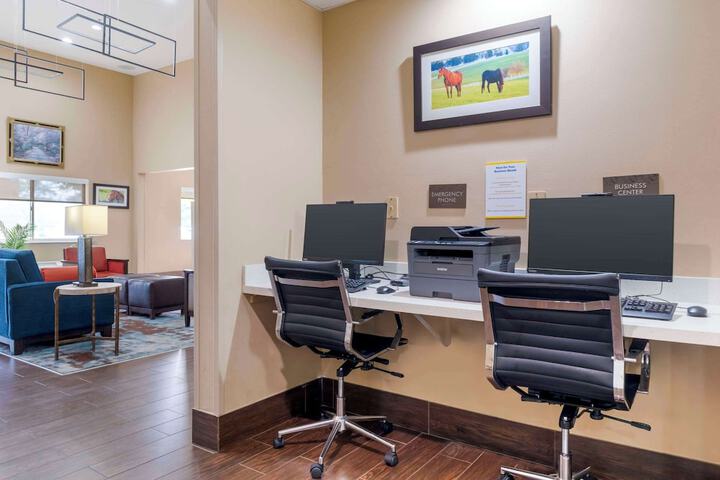 Business Center 30 of 30