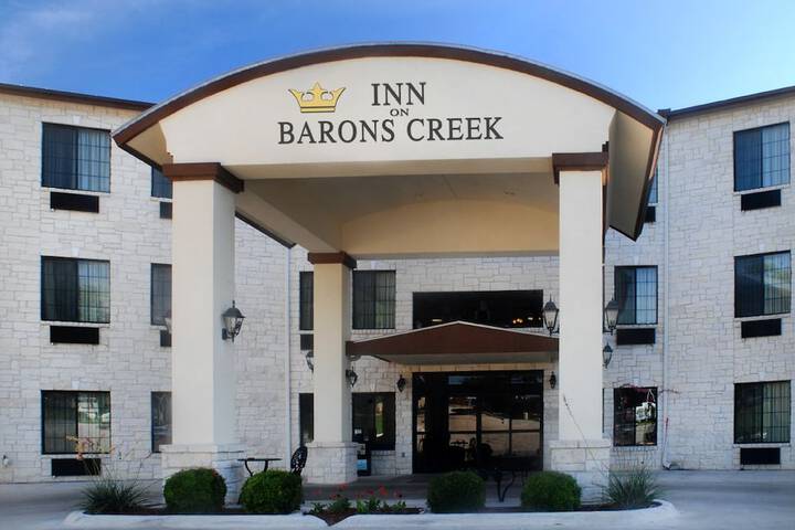 Inn on Barons Creek