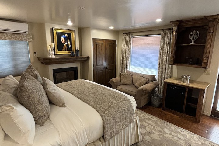 Room 195 of 285