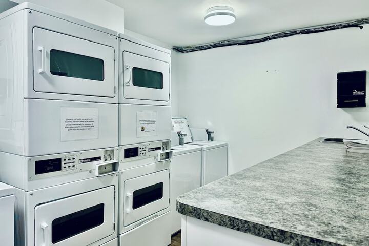 Room 54 of 180