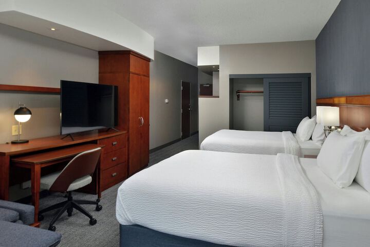 Courtyard by Marriott Harrisburg Hershey