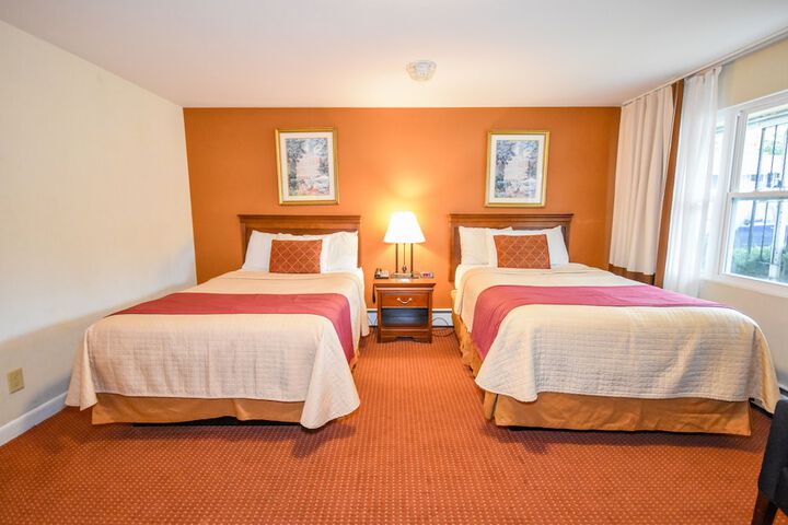 Room 15 of 22
