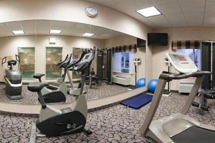 Health and Fitness 30 of 33
