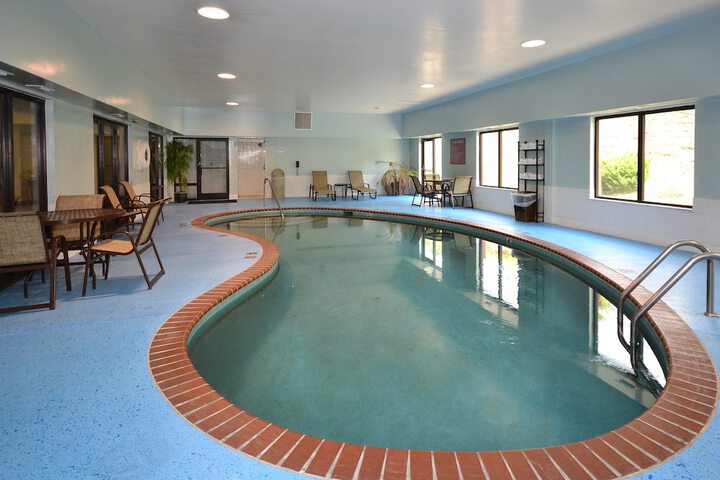 Pool 7 of 34