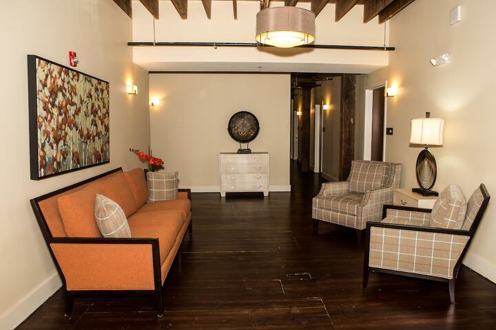 Jackson Park Inn an Ascend Collection Hotel