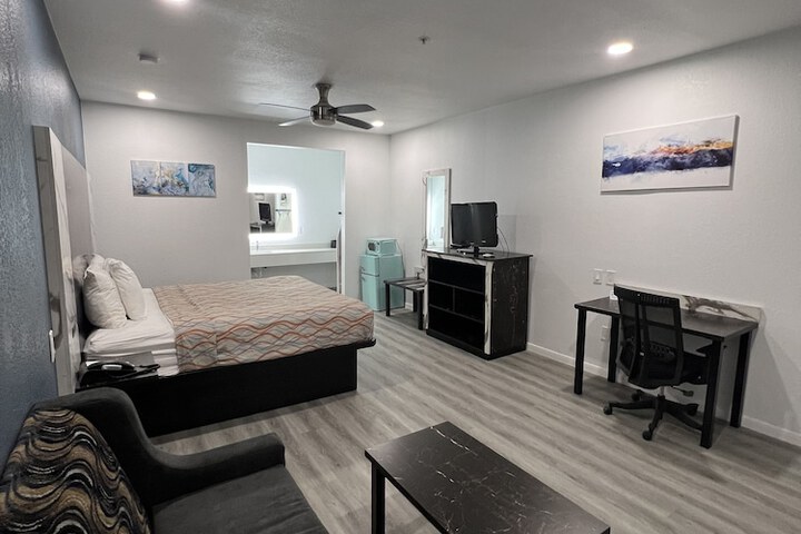 Room 38 of 52