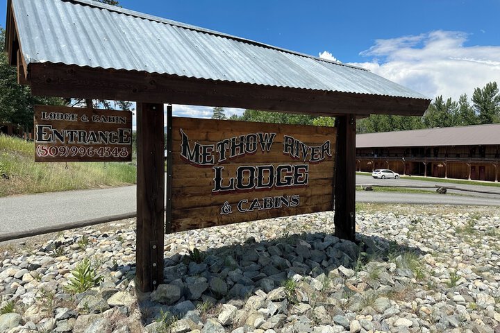 Methow River Lodge & Cabins