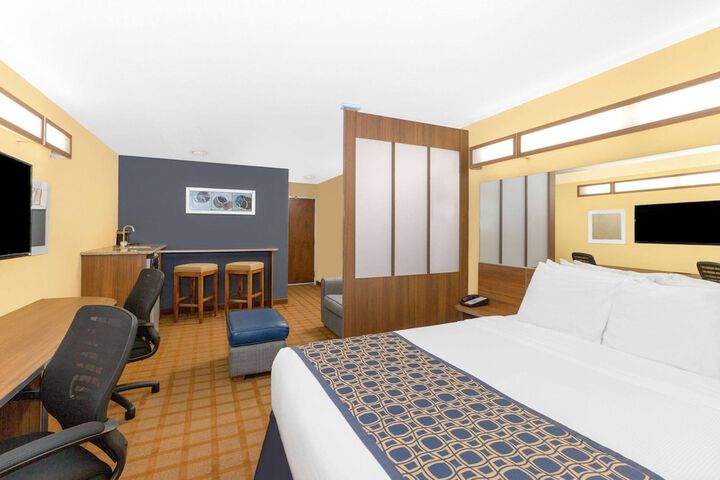Room 29 of 50