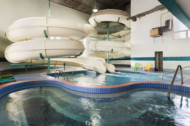 Pool 5 of 33