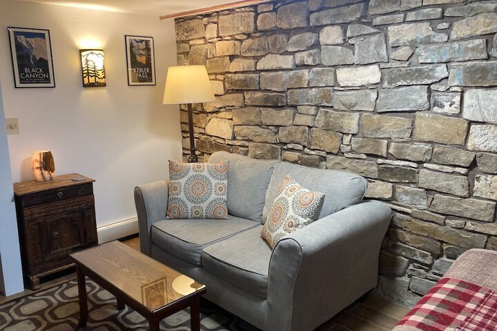 The Stone House Inn