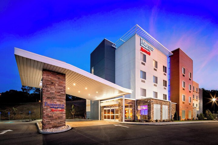 Fairfield Inn & Suites Monaca