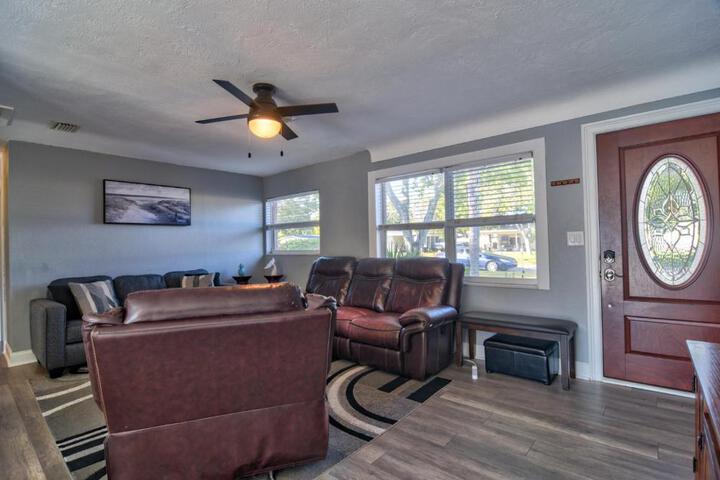 Coral Coastal Retreat
