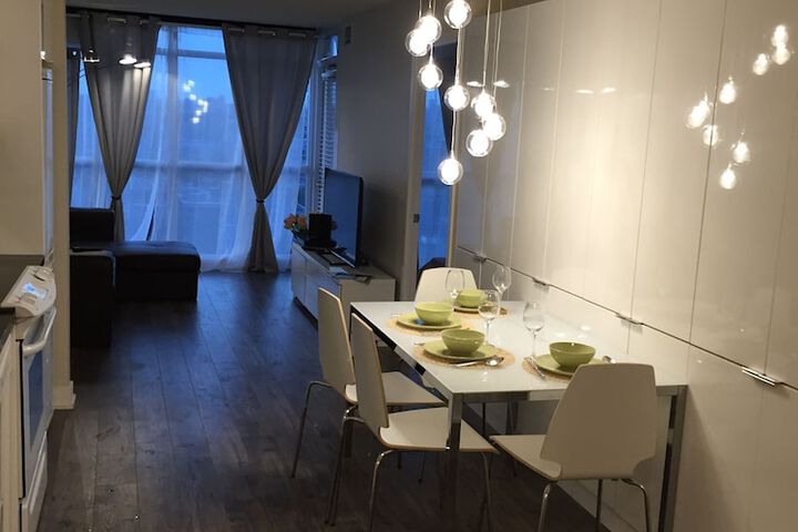 Room 25 of 65