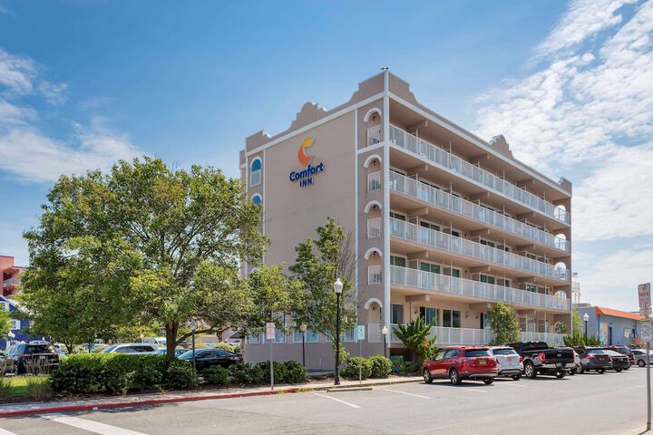 Hotel 3 of 56