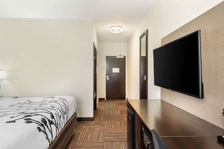 Room 22 of 32