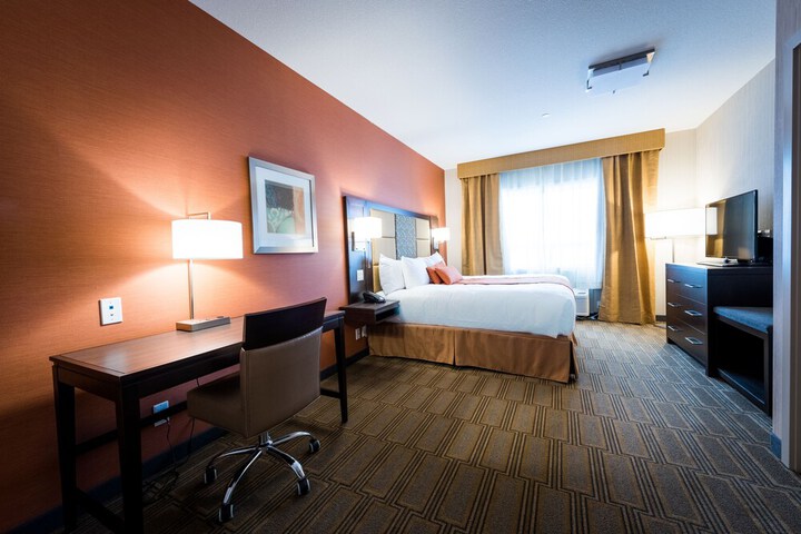 Best Western Plus Chateau Fort St. John