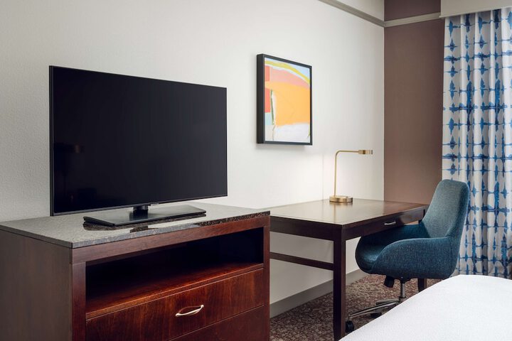Room 14 of 29